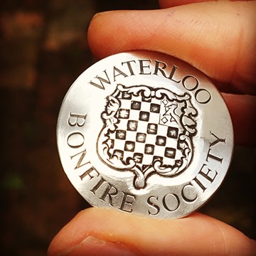 waterloo badge 128:132